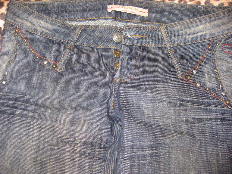 Фирменные вещи все по 600 р размер м 44-46