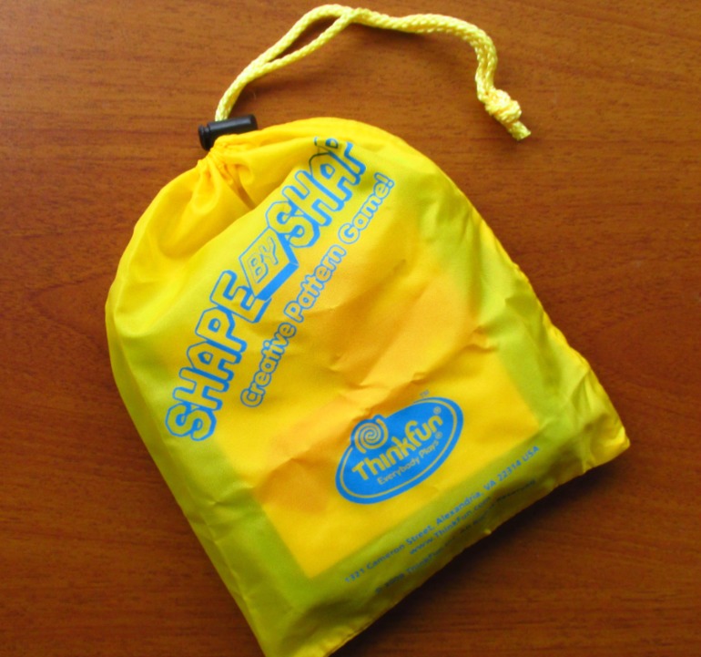 Игра-головоломка: Уголки от Thinkfun (Shape by shape)