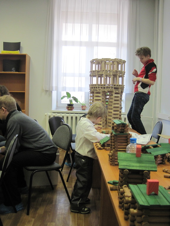 Опять конструкторы :)