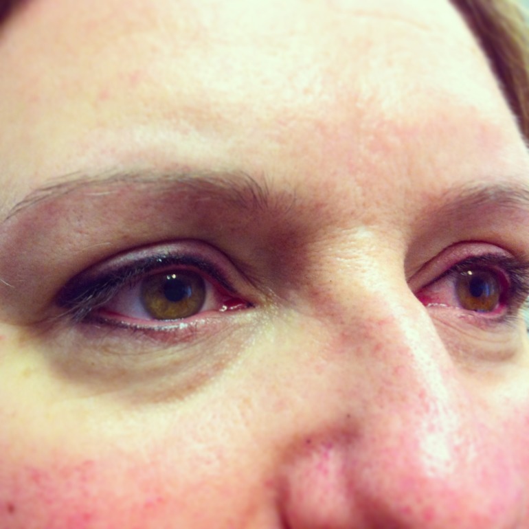 Давненько я тут не появлялась, уж простите...)