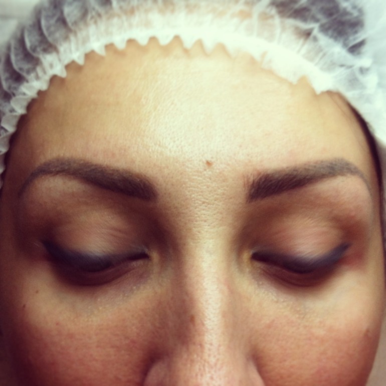 Давненько я тут не появлялась, уж простите...)