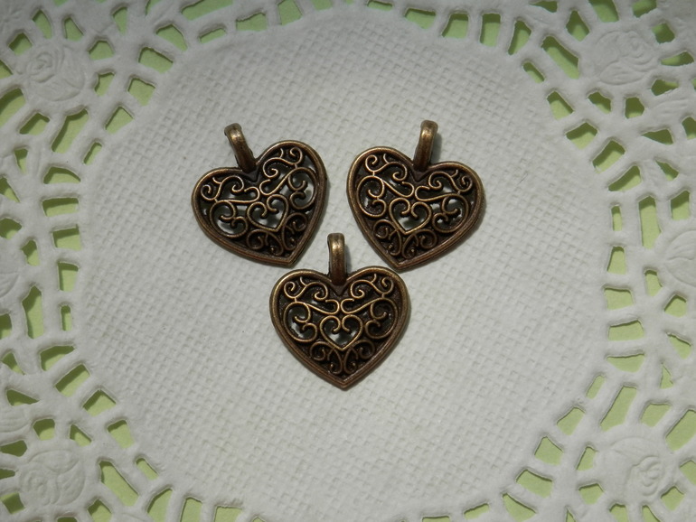 Пуговицы, подвески, кружево!!! Много фото!!!