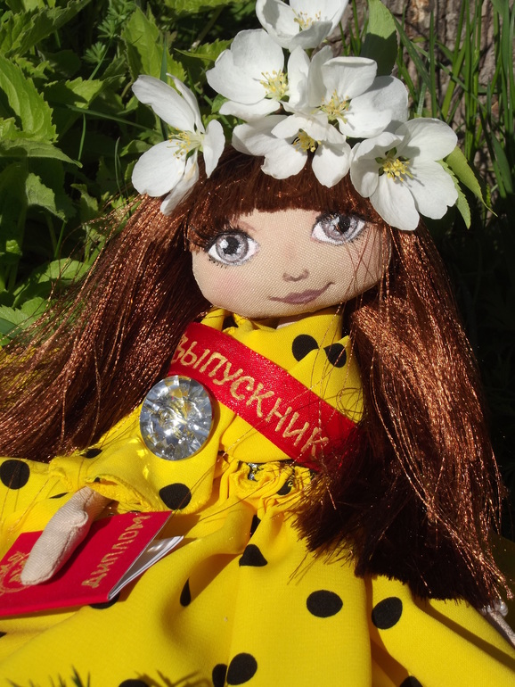 Выпускница