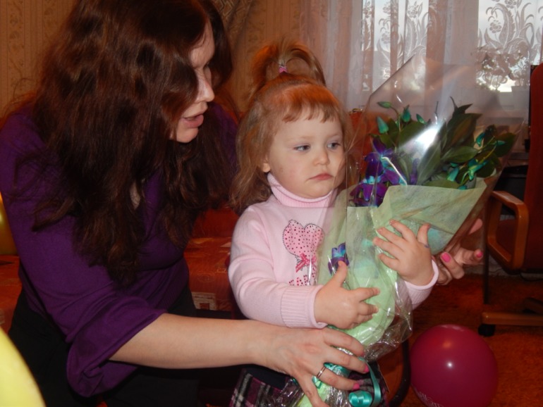 наши 2 годика)