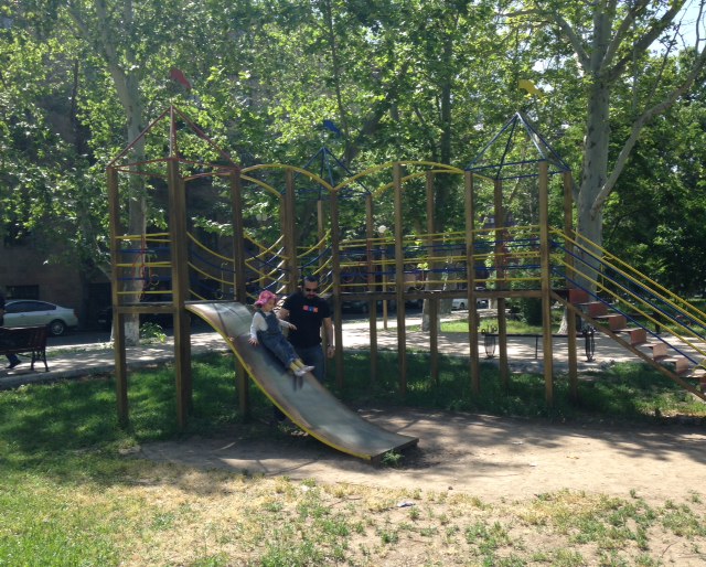 Жизнь в 4 стенах.