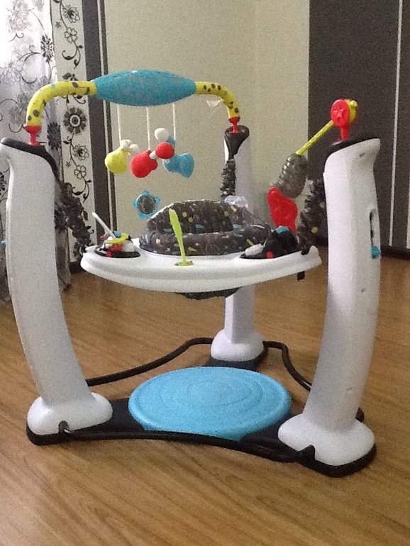Игровой центр Evenflo ExerSaucer Jump & Learn Jam Session б/у 6000р.