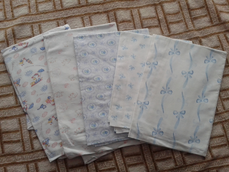 ПРОДАМ ПАКЕТОМ ВЕЩИ НА МАЛЬЧИКА.