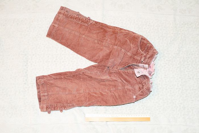 Разобрала детские вещи, всё на продажу. И немного взрослых вещей тоже (в конце списка).