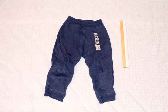 Разобрала детские вещи, всё на продажу. И немного взрослых вещей тоже (в конце списка).