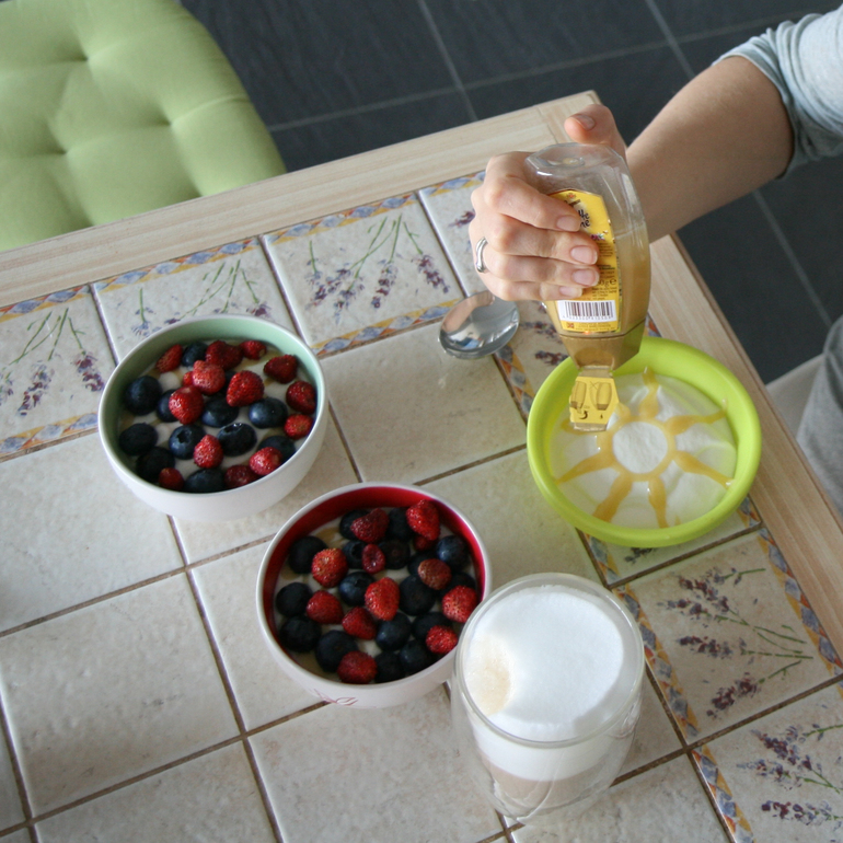 Может быть, это весна...