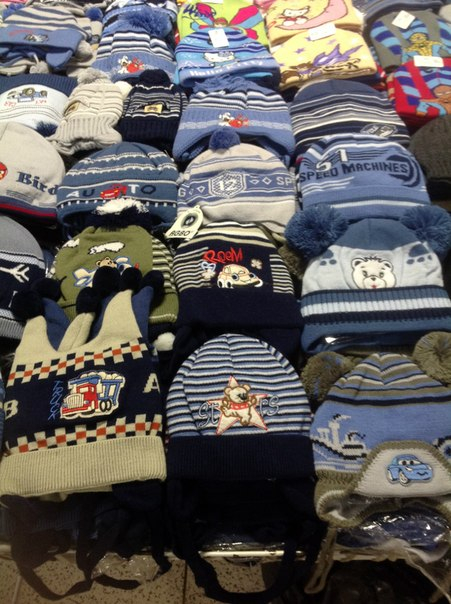 Все шапки по 290 руб