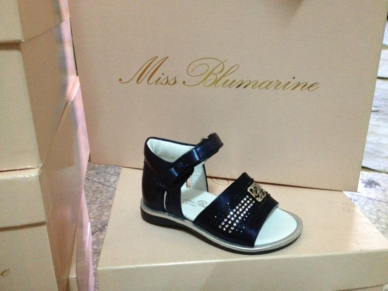 Blumarine босоножки рр 20.