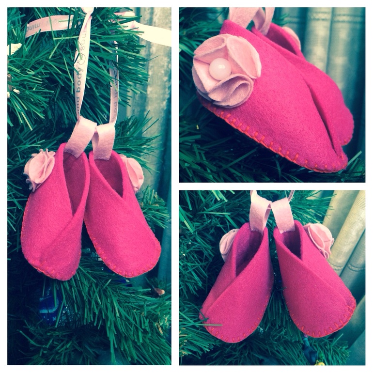 Пинетки из фетра для новорожденной принцессы