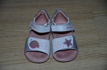 Обувь для девочки Б/У в отличном состоянии