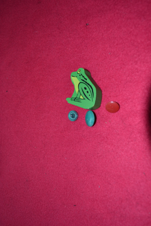 Коробочка с пуговицами