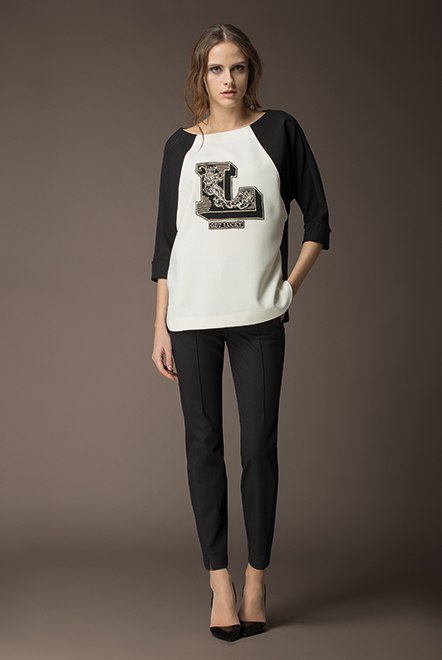 Блузка Лакби 44 размер ( подойдет на 46-48 )