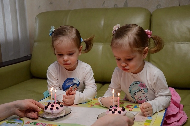 Моим рыбкам два года!!!