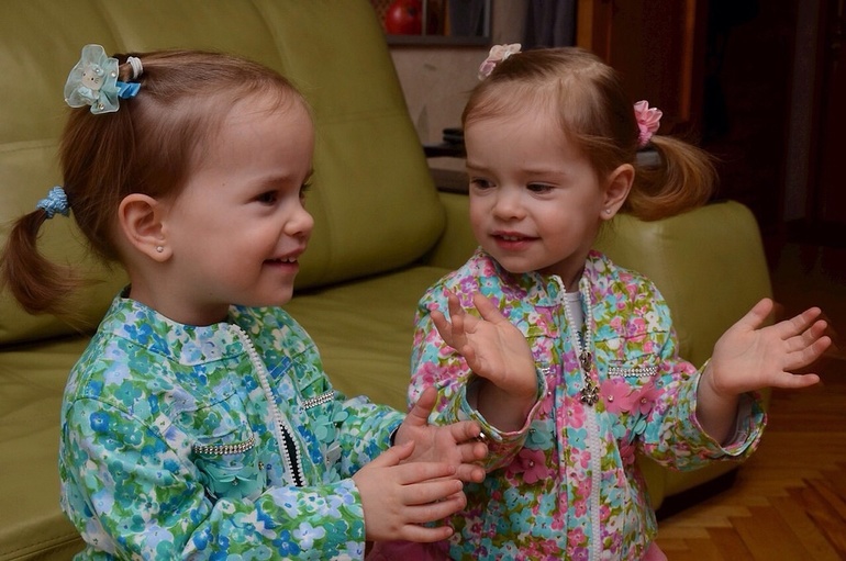 Моим рыбкам два года!!!