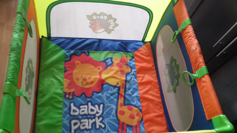 Большой квадратный складной манеж для двойни