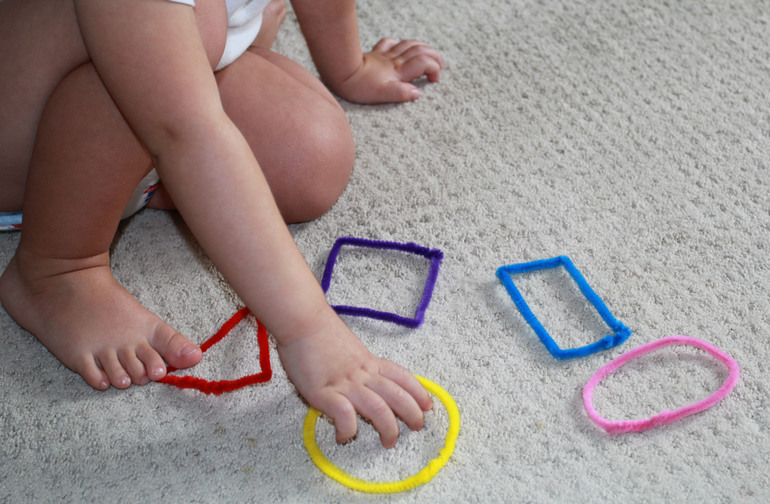 Знакомство с геометрическими фигурами