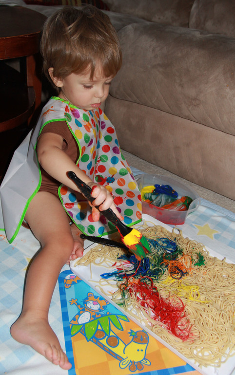 ммм.. макароны...