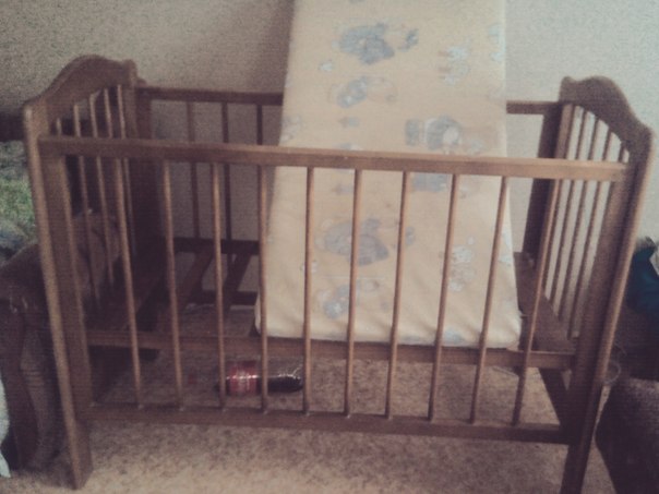 детская кроватка