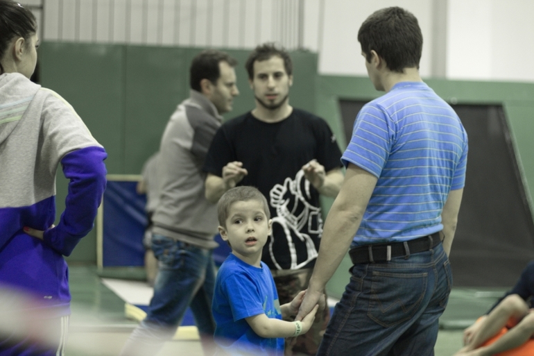На "Лужайке", в стране Батутии:)