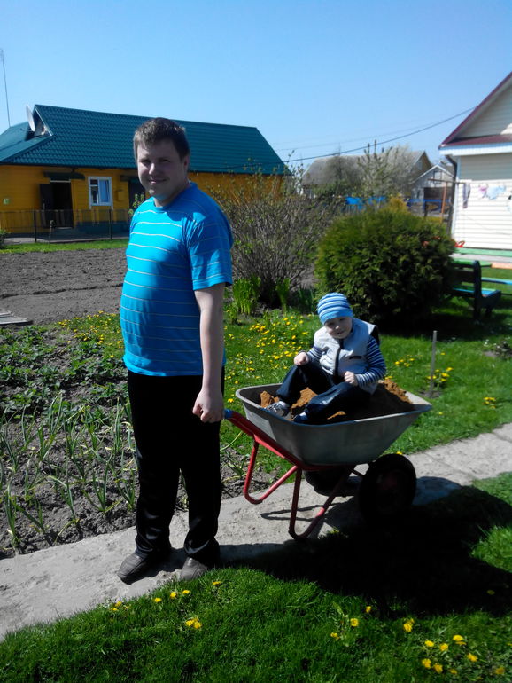Пару слов о нас и фото