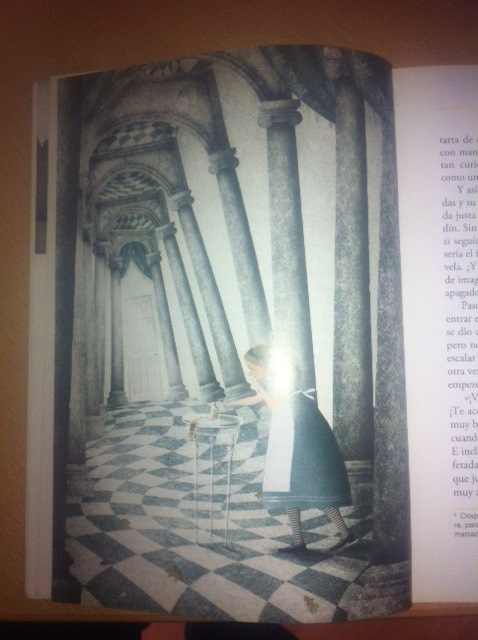 Alicia En El Pais De LAS Maravillas (Spanish Edition)