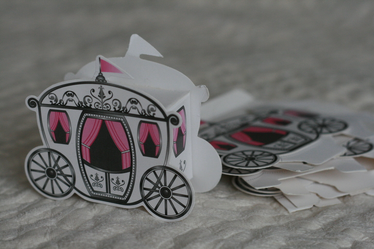 Серо-розовое годоСофие)