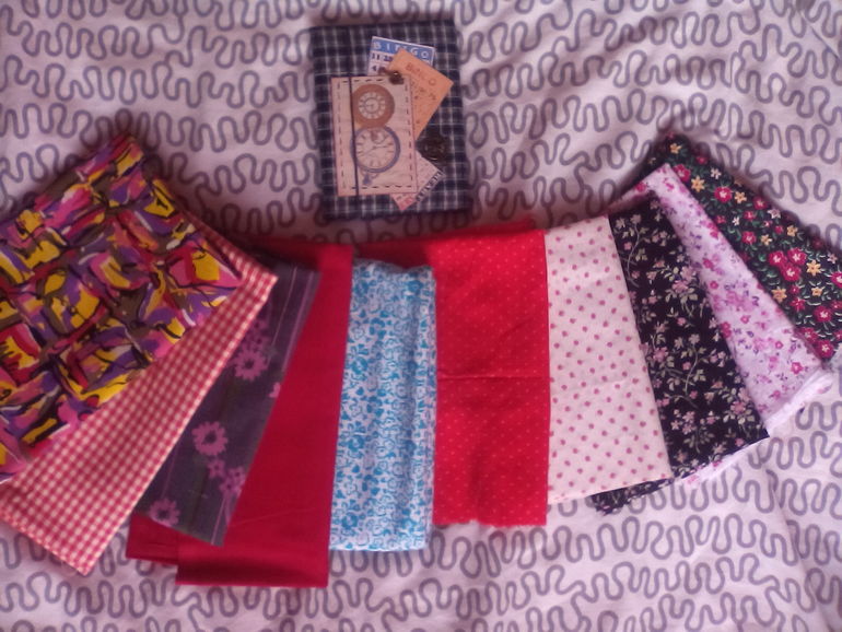 Хомяк пустился в пляс:-) :-) :-)