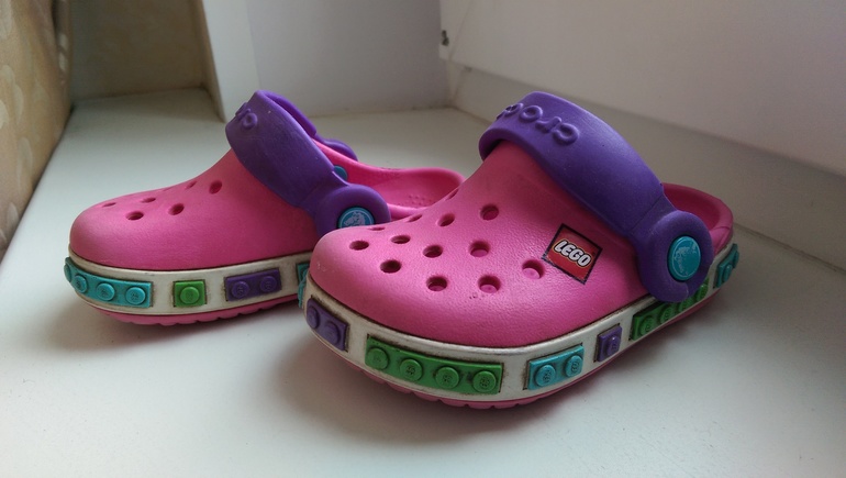 продам кроксы! юго-западная