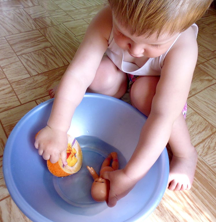 Майские игры. Часть 1. Игры с водой.