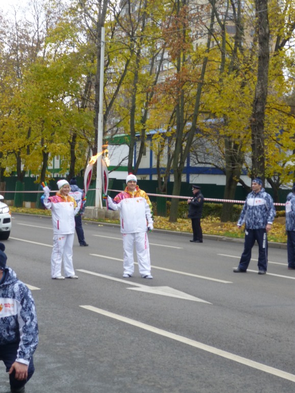 Приняли участие в эстафете Олимпийского огня)))