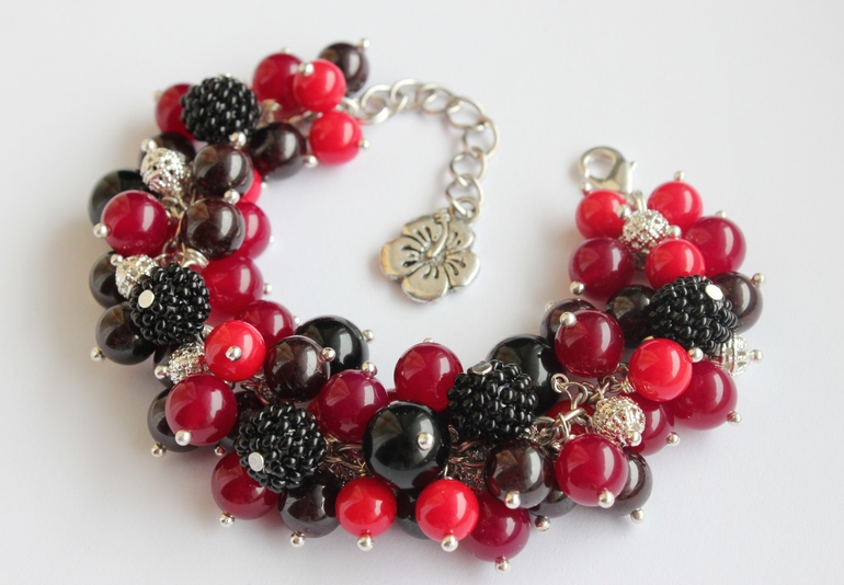 Браслет "Ягодный"