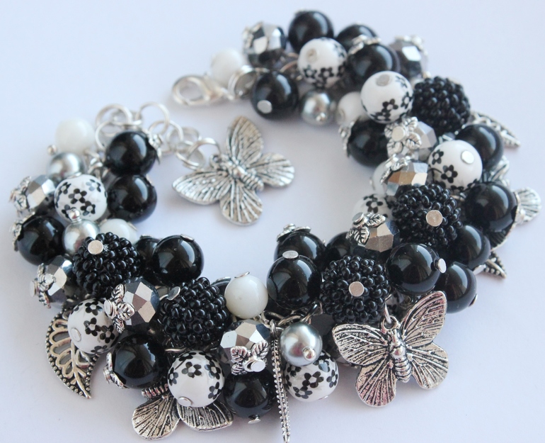 Браслет "Чёрно-белый"