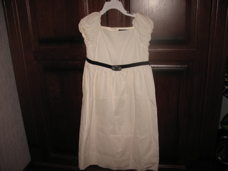 Продам очень красивые платья Ralph Lauren для девочки 4-6лет оригинал