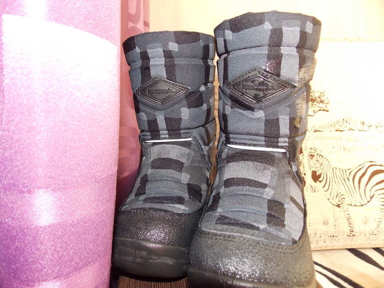 Продаю сапожки Куома