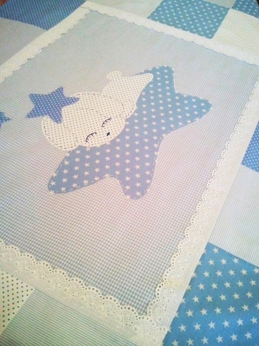 Детское легкое одеяльце и матрасик для пеленального столика 