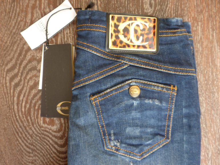 Джинсы клеш возвращение... или уже надоели?