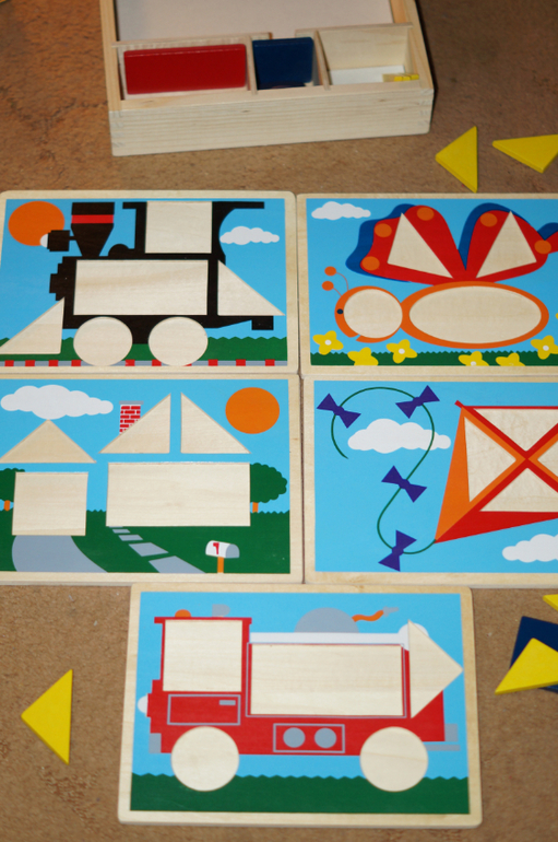 Наши деревянные игрушки 10 мес - до 1,7 . Часть 1.