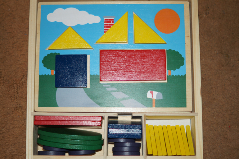 Наши деревянные игрушки 10 мес - до 1,7 . Часть 1.