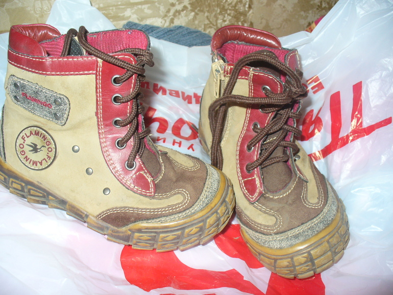 одежда для девочек(Бутово)Бронь Ольга.Обувь для мальчика добавила