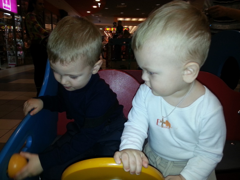 О нашей семье и обещанный рассказик о погодках