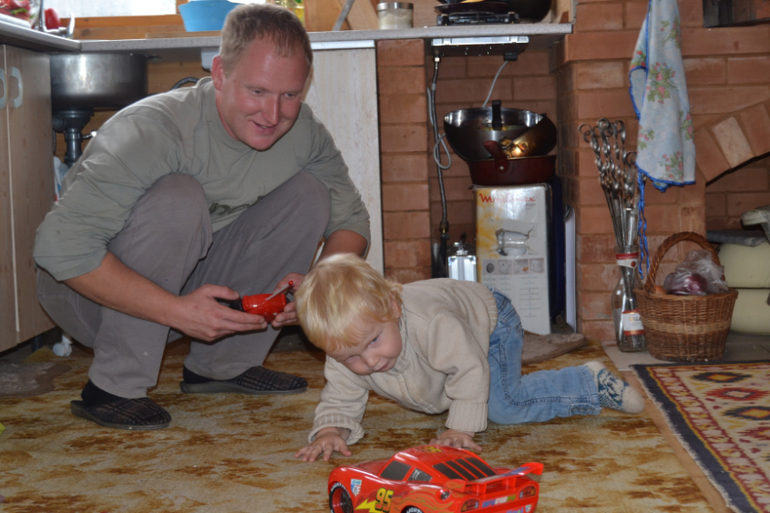 Наши 2 годика (много фото)