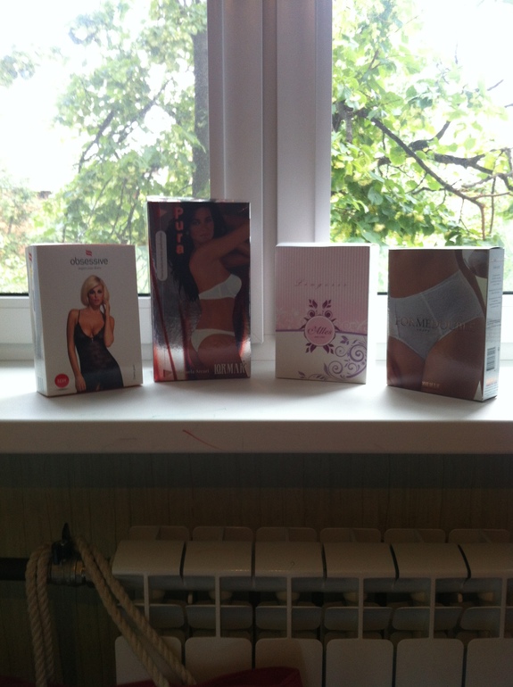 Нижнее белье и несравненные купальники