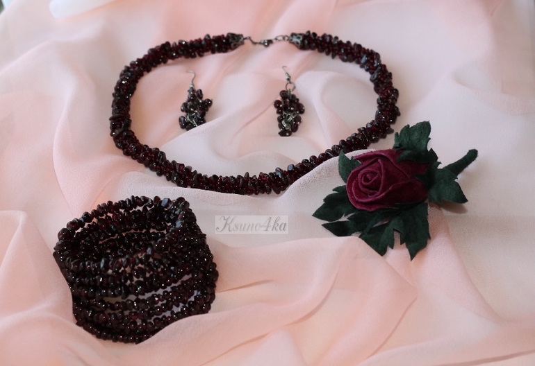 Гранатовый взрыв...