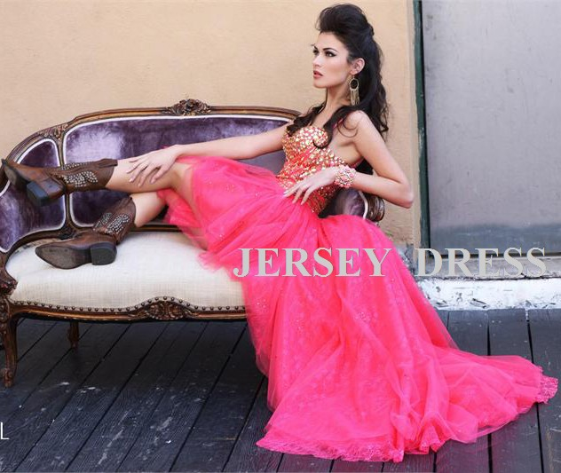 Вечерние платья от 2000р!