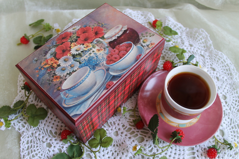 Чайная шкатулка