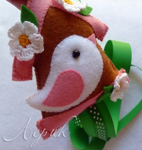 В комнате маленькой модницы беспорядку не место!